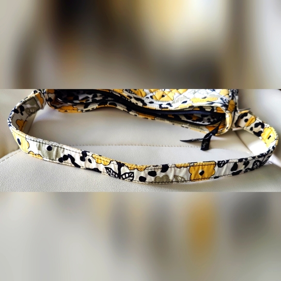 Vera Bradley Purse and Matching Wallet - Picture 9 of 15